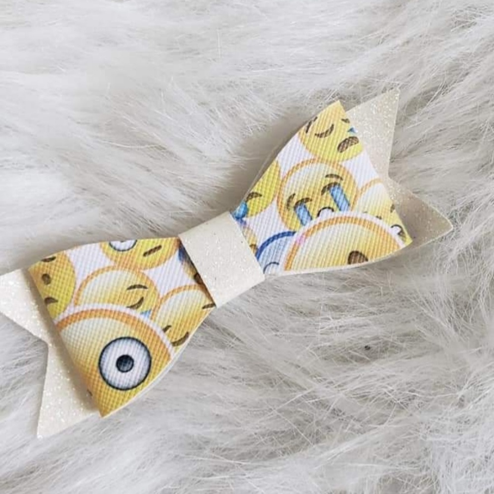 Infant toddler girls Emoji Bows